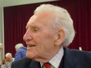 Supporting image for story: Tributes paid to former Welshpool mayor and serviceman 