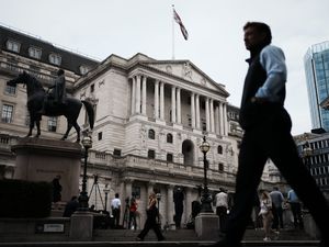 Supporting image for story: Interest rates cut to 4% as UK inflation picks up