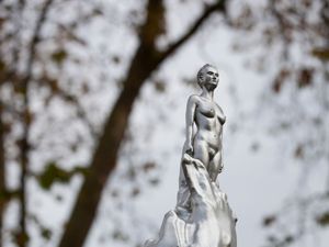 Supporting image for story