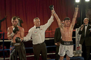 Bloxwich's Luke Paddock will defend his Midlands light welterweight title for the first time.