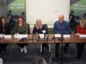 Supporting image for story: Hillsborough probe finds 12 officers would have faced gross misconduct cases