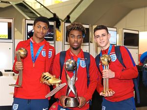 Supporting image for story: Golden England boys backed to push on