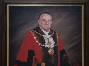 Supporting image for story: Tributes paid after death of former Walsall mayor aged 91