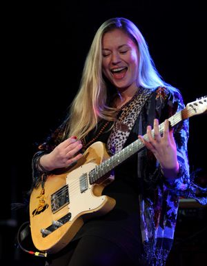Joanne Shaw Taylor at Bilston's Robin 2. Pictures by: Andy Shaw