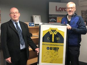 Supporting image for story: Lord combustion builds on strong partnership with Warwickshire