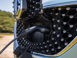 Supporting image for story: A new MG 5 electric estate will go on sale in the UK this year