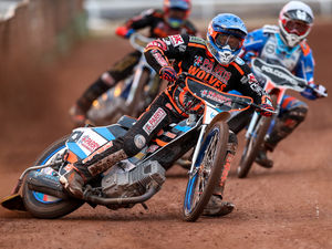 Supporting image for story: Woeful Wolves’
night to forget