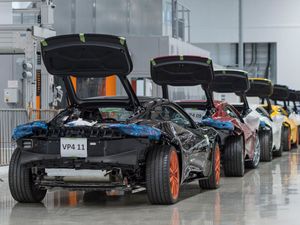 Supporting image for story: UK car production down for eighth consecutive month as chip shortage continues