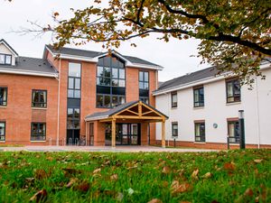Supporting image for story: Shrewsbury care home opens final wing