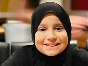 Supporting image for story: Sara Sharif’s grandfather says he will fight to keep her siblings in Pakistan