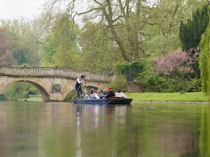 Supporting image for story: ‘Mixed picture’ for UK in bank holiday weekend weather forecast