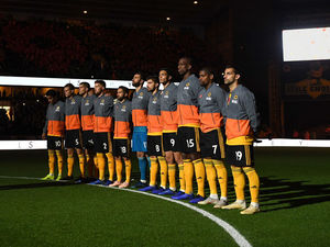 Supporting image for story: Wolves pay rousing tributes to Leicester City and armed forces ahead of Spurs clash