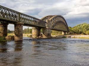 Supporting image for story: Historic Spey Viaduct collapses into river