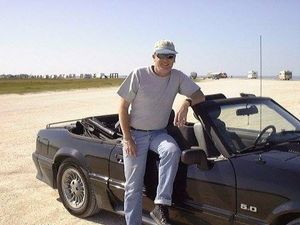 Supporting image for story: Tributes paid as much-loved former Beacon Radio DJ dies