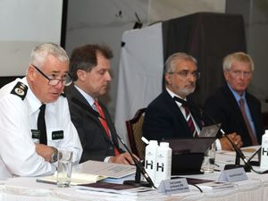 Supporting image for story: Concern after review finds police in NI tried to identify journalists’ sources