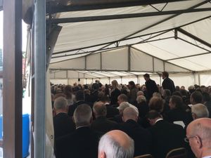 Hundreds turned out to pay tribute to Mike and Lesley Robinson