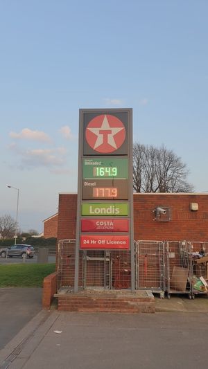 Texaco Willenhall Road before the 5p fuel duty cut