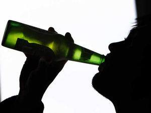 Supporting image for story: Thousands more going to hospital due to alcohol