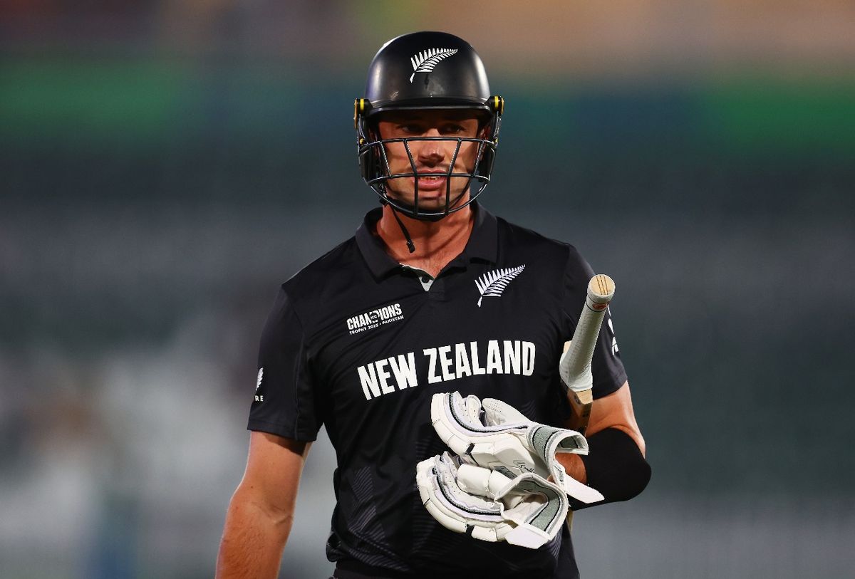 Warwickshire sign international star for seasons final month