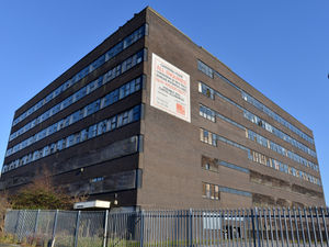 Supporting image for story: Calls for action over eyesore Dudley office block