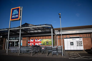 Supporting image for story: Aldi brings more InPost Lockers to Shropshire