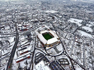 Supporting image for story: Fresh snow brings more crashes - but end of freeze in sight