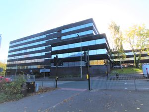 Supporting image for story: Halesowen office building on market for £2.6m to tun into flats 