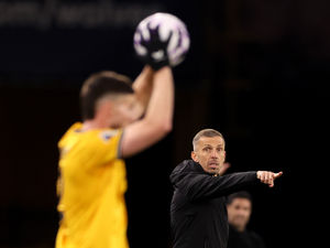 Supporting image for story: Wolves boss Gary O'Neil: Don't judge us without the facts 