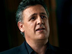 Supporting image for story: Top tenor Rhys Meirion looks for singing talent in Powys