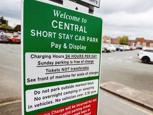 Supporting image for story: Council to bring in contactless card payments for Oswestry car parks