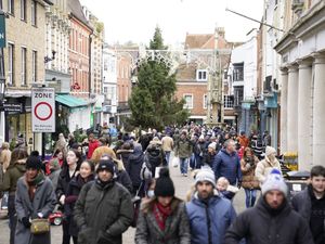 Supporting image for story: Retail sales drop in December as Omicron bites