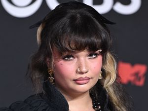 Supporting image for story: Lola Young to play ‘small intimate show’ six months after stage collapse