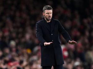 Supporting image for story: Michael Carrick: Taking Fulham lightly after dream start would be ‘out of order’