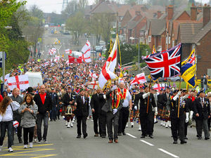 Supporting image for story: 15,000 on streets for St George's Day