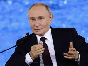 Supporting image for story: Foreign troops in Ukraine could be ‘legitimate targets’ for Russia – Putin