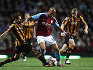 Supporting image for story: Taking a peek at the weekend's action