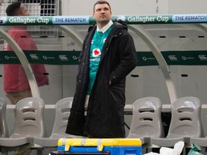 Supporting image for story: New Zealand finish strongly to beat Ireland in Chicago