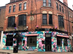 Supporting image for story: Wolverhampton bar shut down over 'serious social distancing breaches'