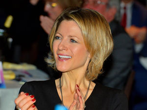 Supporting image for story: Jason Cundy apologised over female commentators row