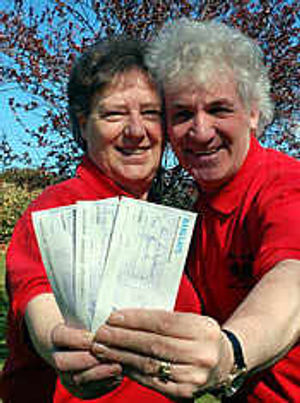 A concert by Irish singer and entertainer Brendan Shine has brought in £1,600 to the Shropshire Star's Flying Doctor Appeal. And that has been brought up to £2,000 thanks to cash raised at a wedding anniversary.