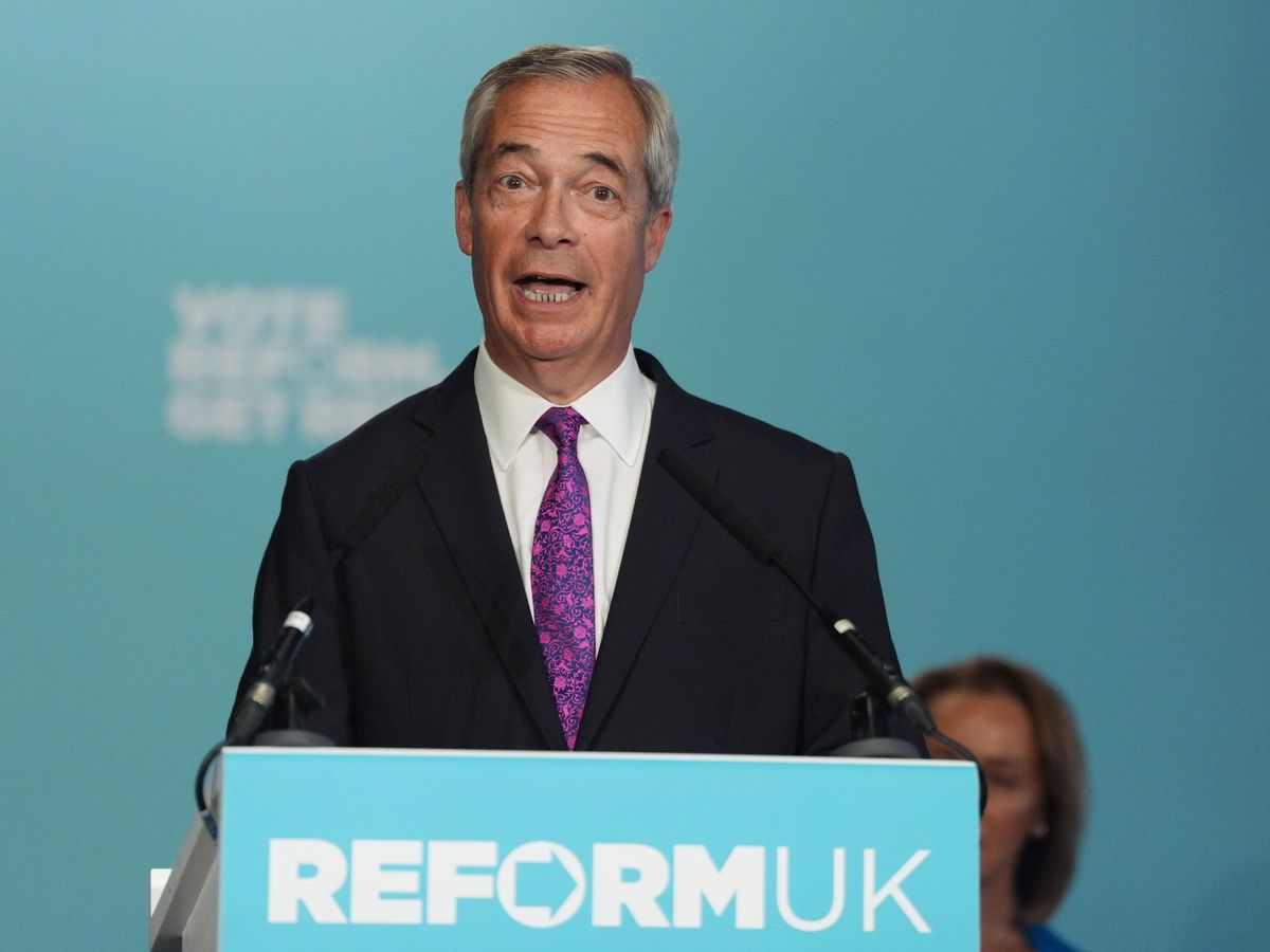 Nigel Farage dodges media event in Hamilton