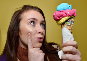 Miss Teen Wolverhampton Galaxy, Chelsea Rist, with a bubble gum, raspberry and lemon icecream . (16253040)
