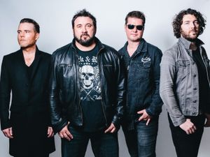 Supporting image for story: King King, Birmingham Town Hall - review