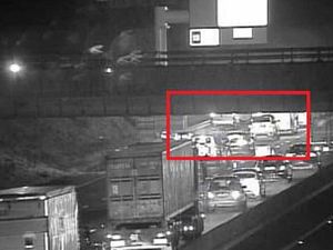 Supporting image for story: M6 closed overnight after 'multi-vehicle' crash