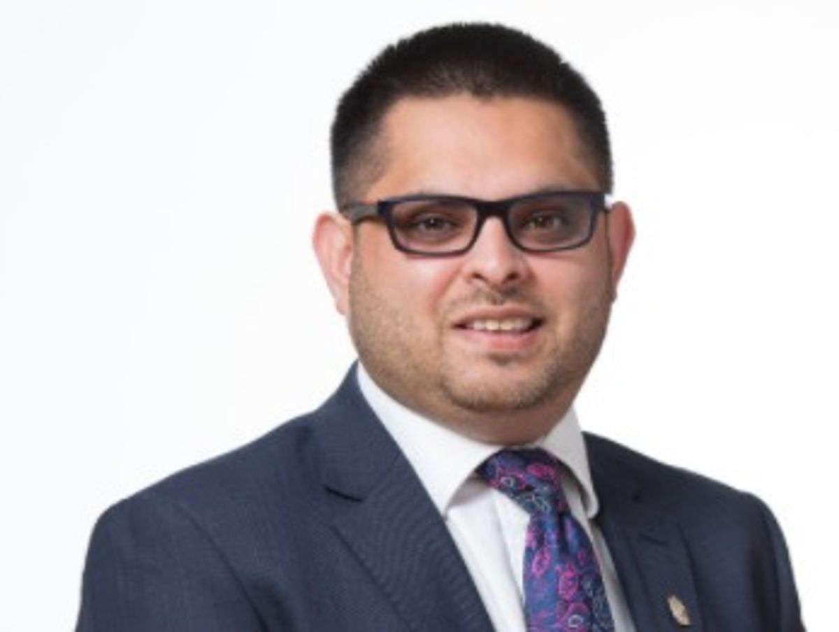 West Bromwich MP calls for health debate in tribute to councillor who died, aged 44