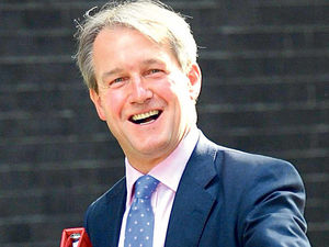 Supporting image for story: Tory MPs pressing Owen Paterson over badger cull