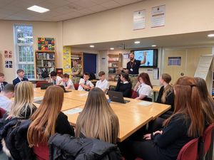 Supporting image for story: Year 9 students explore careers with the Royal Signals