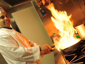 Supporting image for story: Curry proves to be real hot stuff