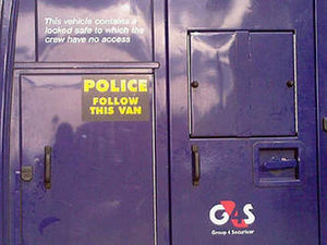 Supporting image for story: Undercover police target cash raids