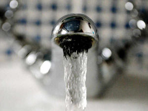 Supporting image for story: Children at Rowley Hall Primary School told not to drink the water after bacteria found in supply